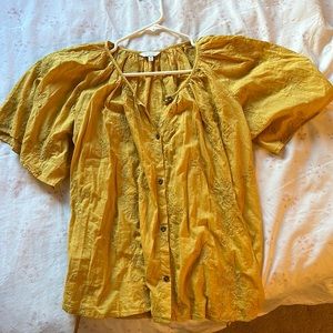 Lucky Brand Size M Mustard Yellow Floral Embroidered Button Down Boho Top